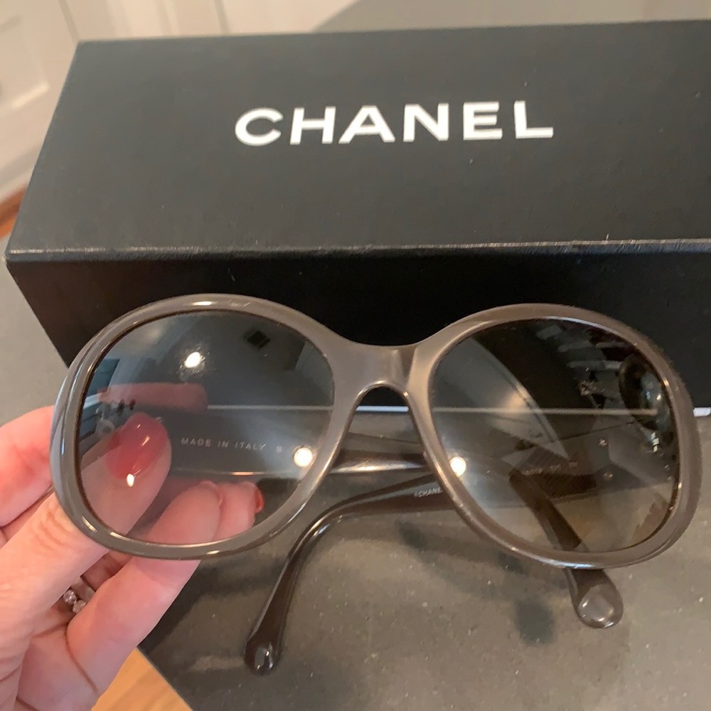 CHANEL GLASSES PRISTINE!
